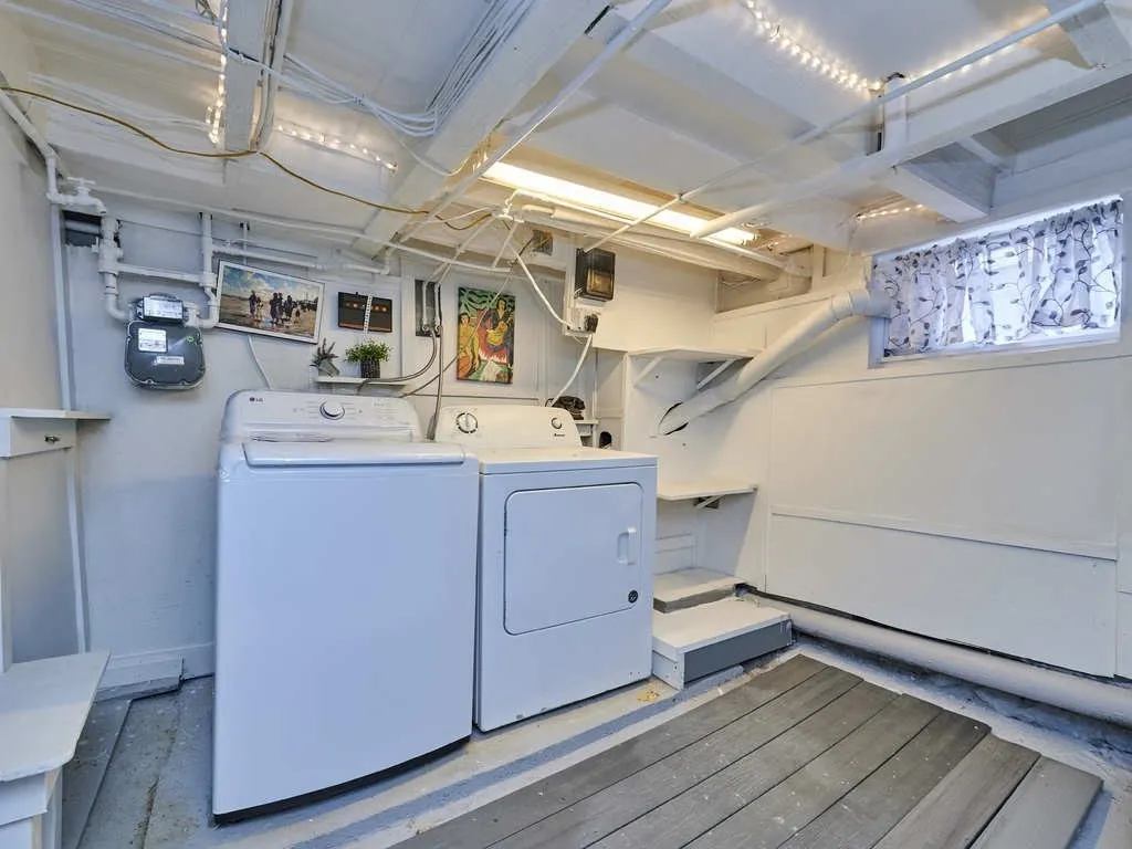 36 E Foster, Melrose