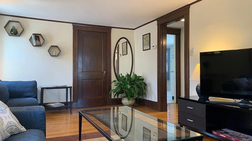 12 Homer St, Watertown