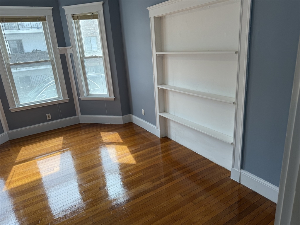 72 Newbury Ave, North Quincy