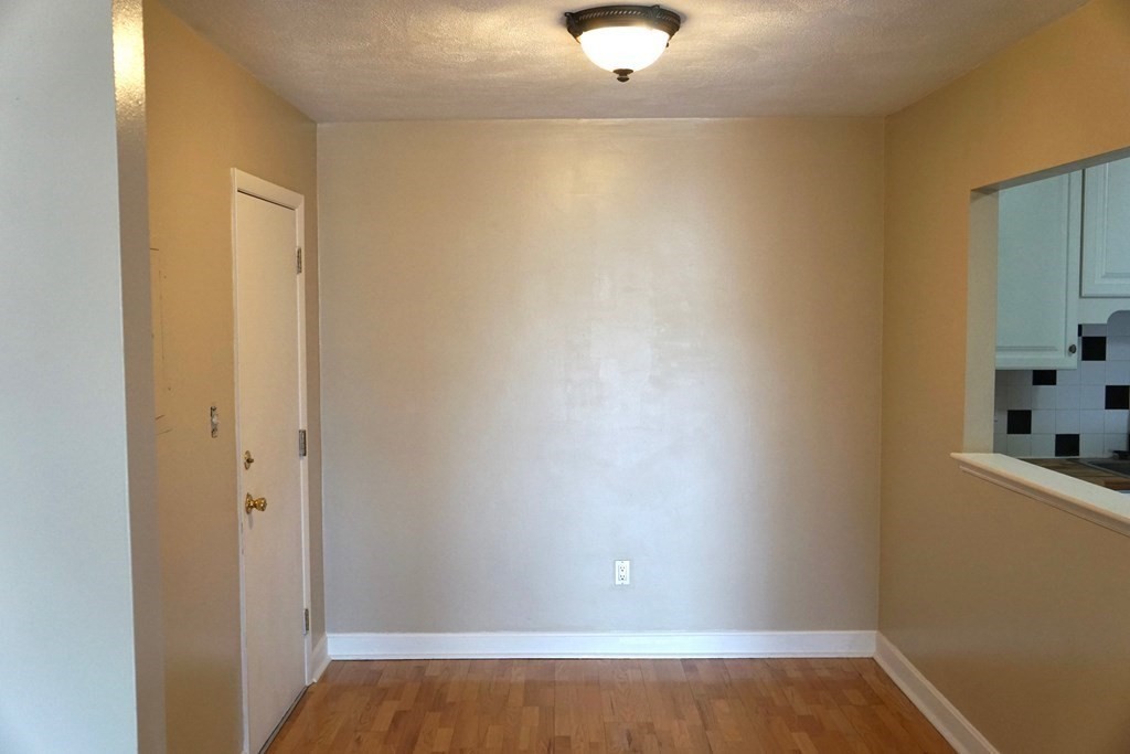 59 Highland Glen Dr, Randolph