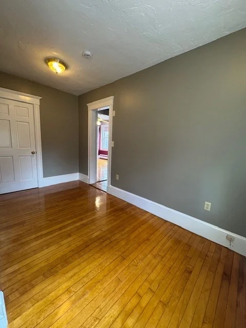 45 Broad St, Salem