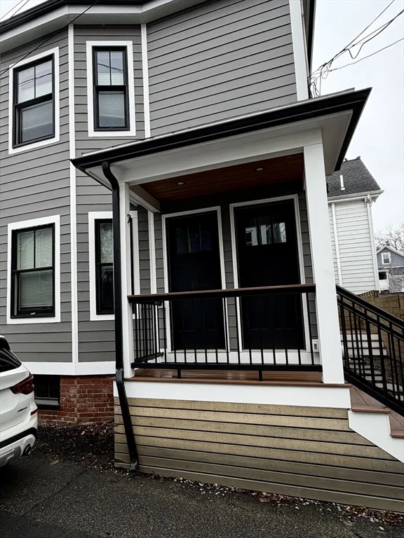 7 Richardson Ter, Magoun Square