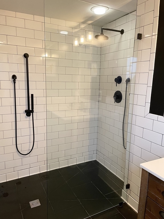 161 Phipps St, Quincy