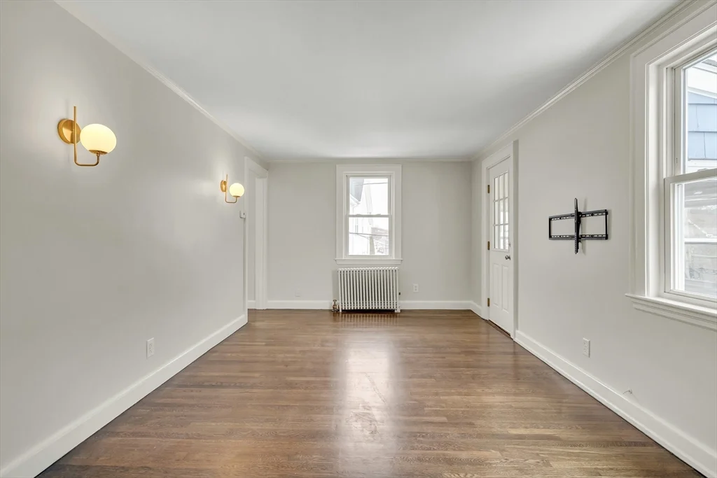 19 Fairview Ave, Malden