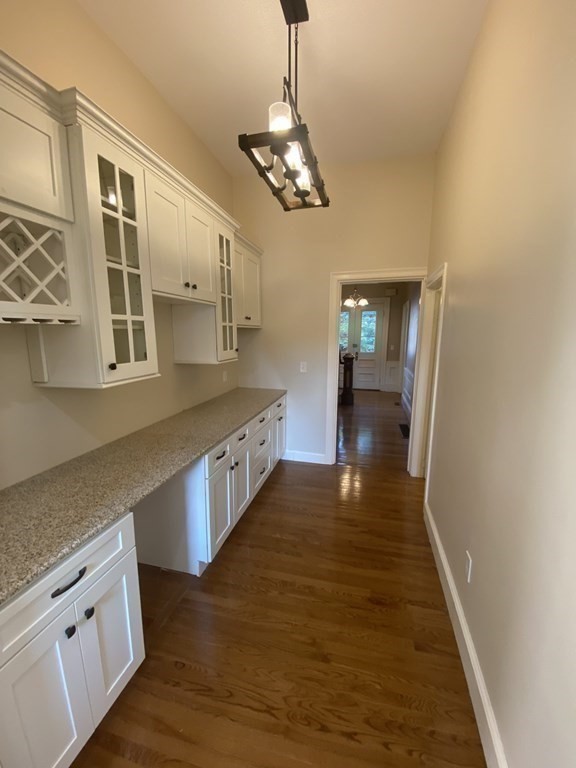 77A South Central, Quincy