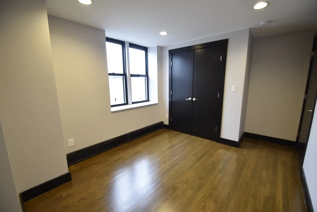 444 Western Ave, Brighton