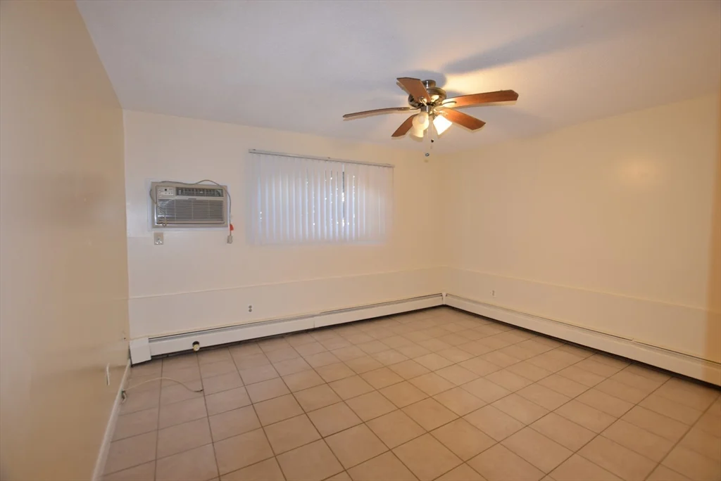 309 Pawtucket Blvd, Lowell