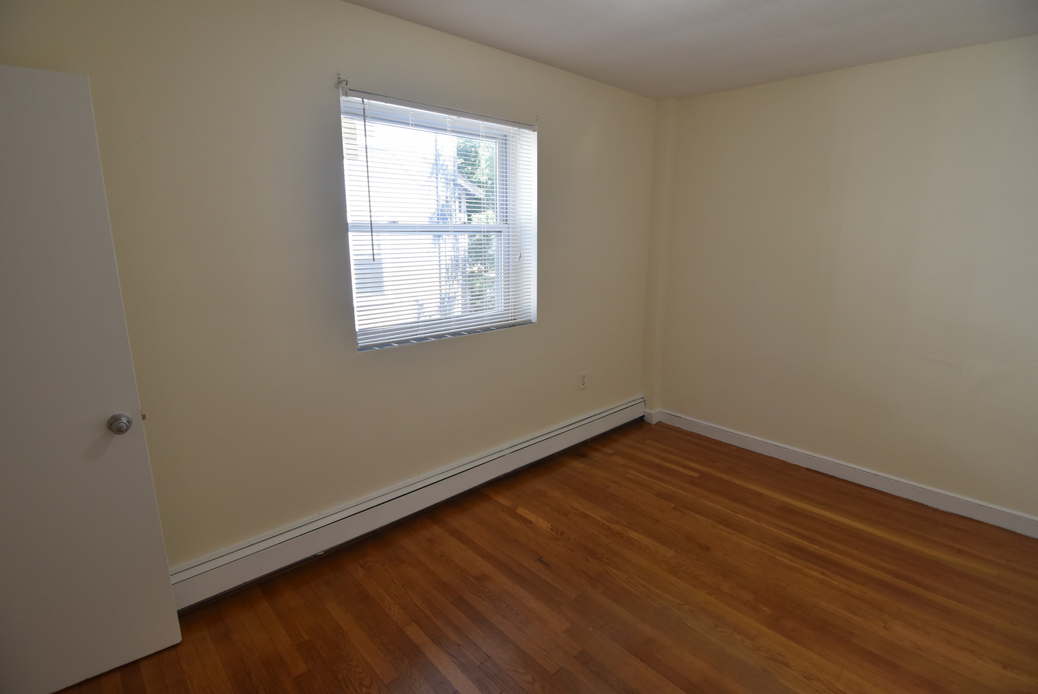 34 Gardner St, Allston