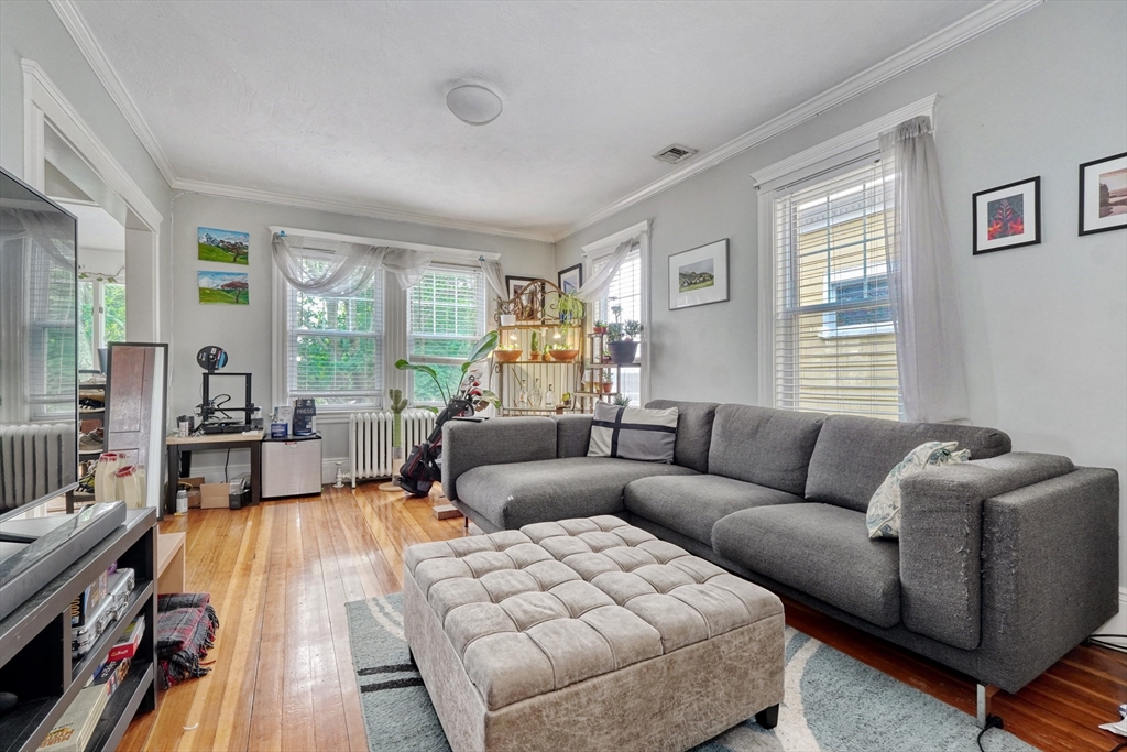 1632 Columbia Rd, South Boston