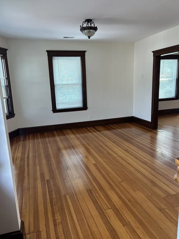 74 Fiske St, Waltham