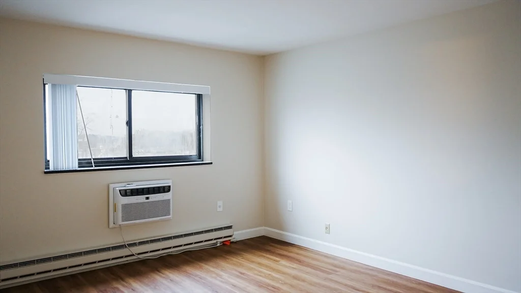 1321 Worcester Rd, Framingham