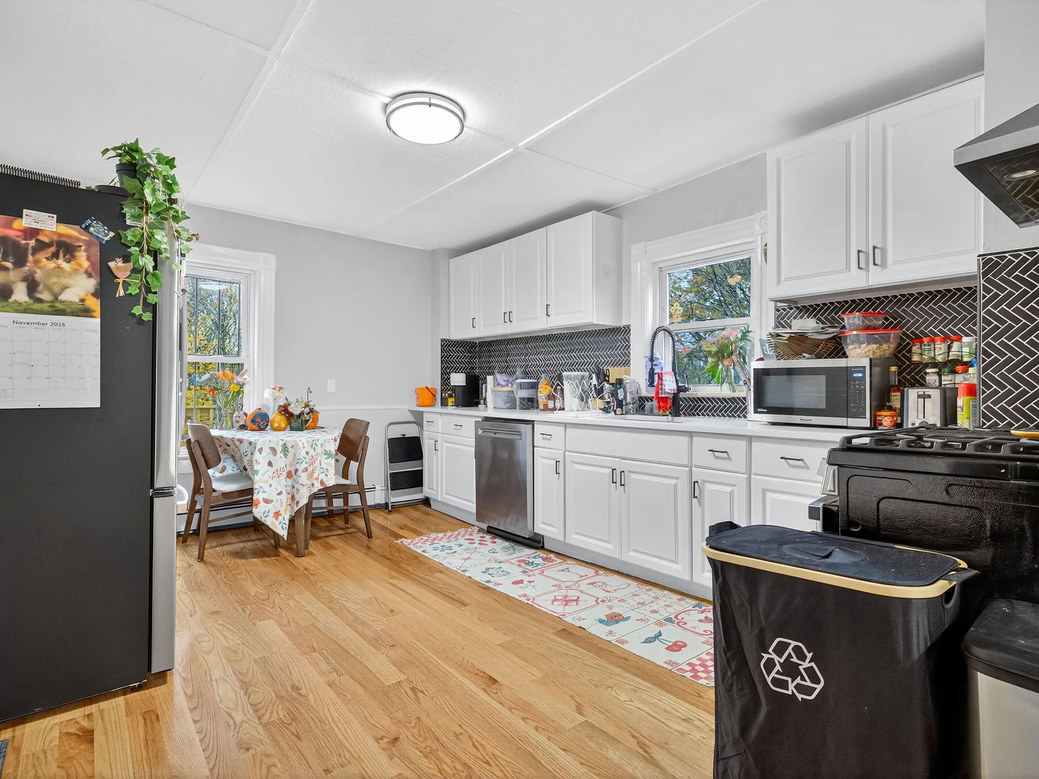 114 Woodstock St, West Somerville