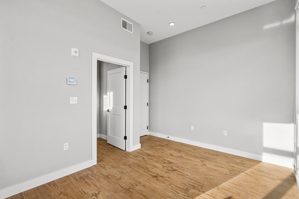 524 Main St, Melrose