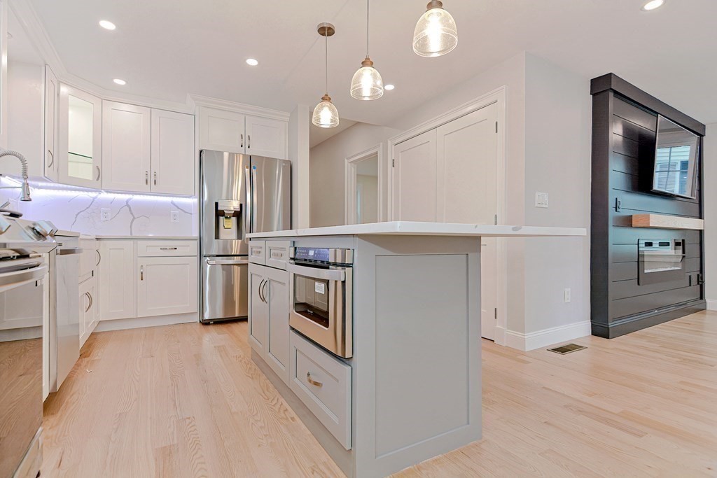 64 Crescent St, Swampscott