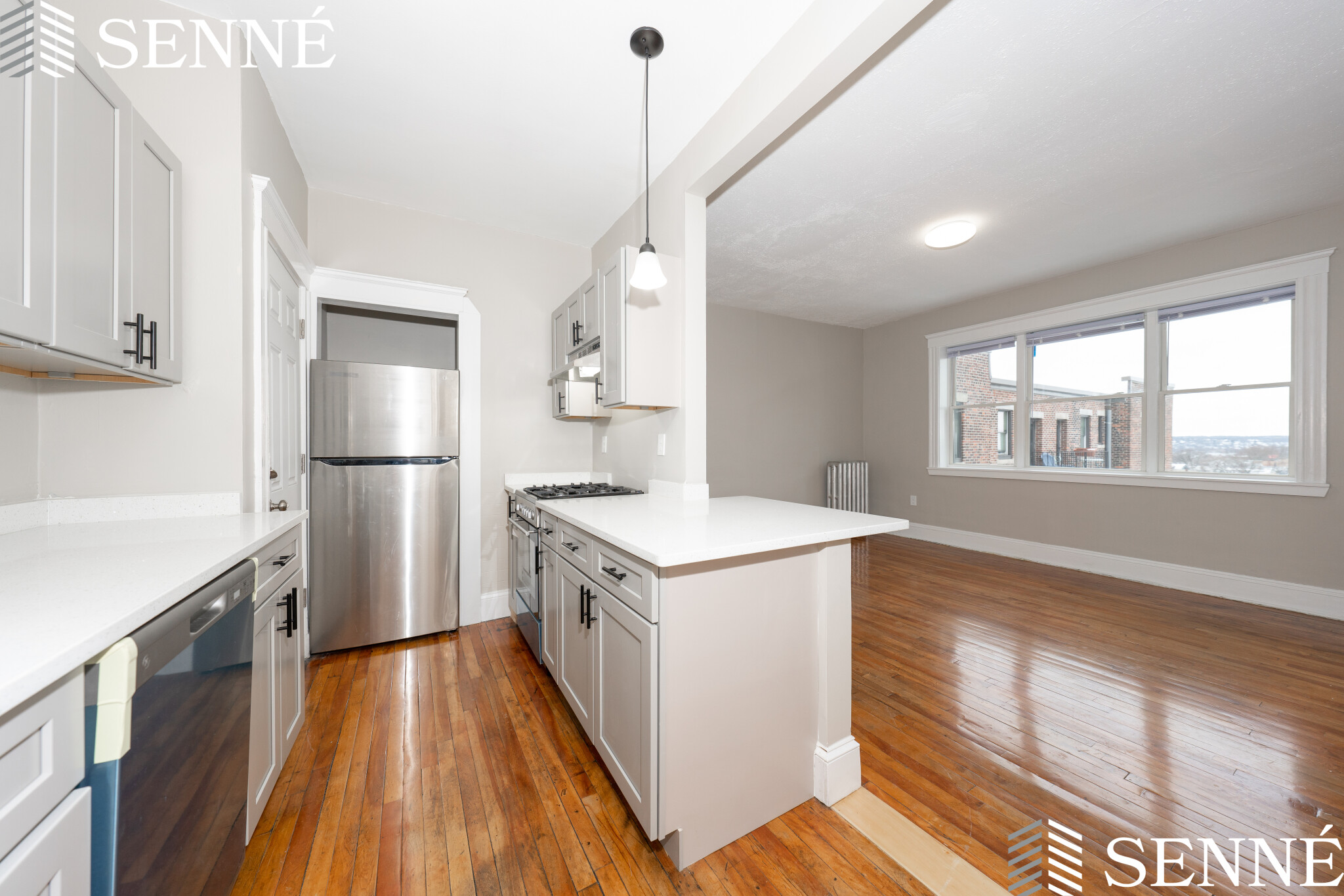 465 Broadway, South Medford