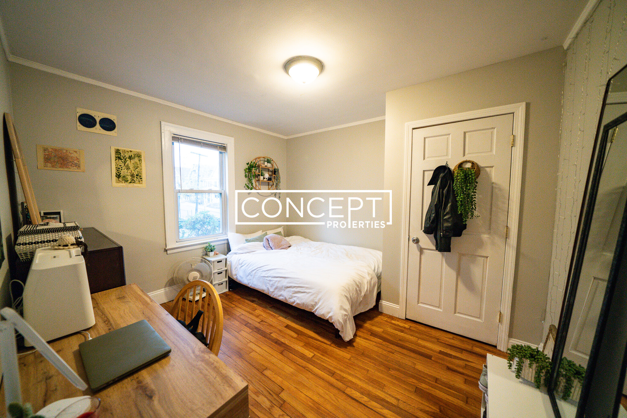 4 Iroquois St, Mission Hill