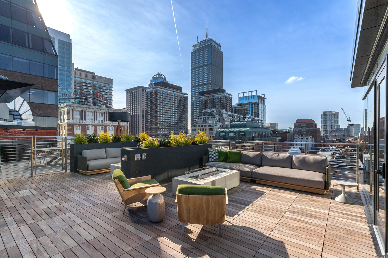 28 Exeter St, Back Bay