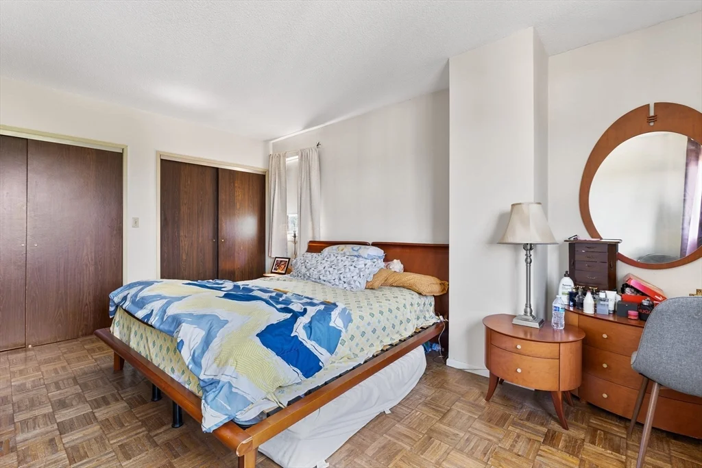 2353 Massachusetts, North Cambridge