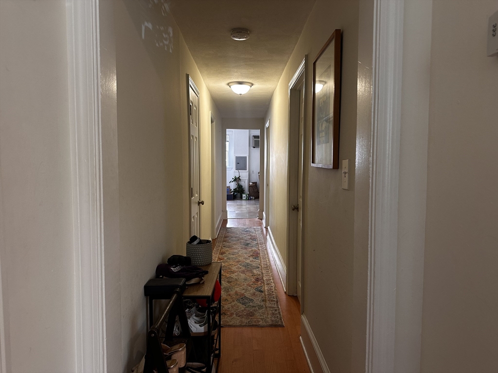 231 Charles St, East Cambridge