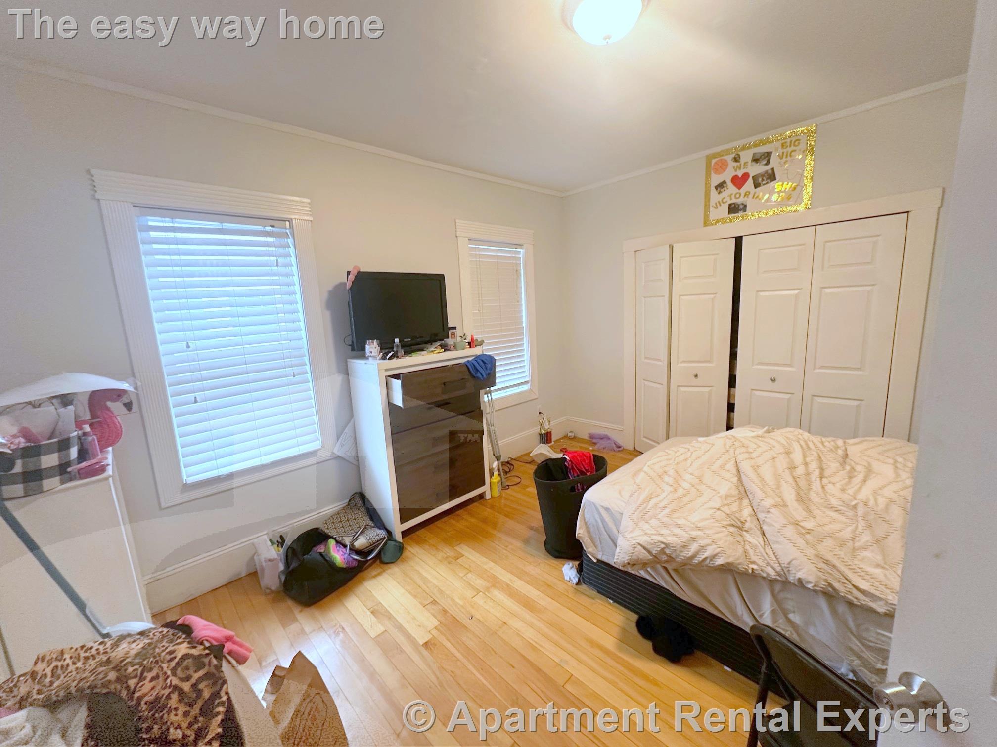 281 Alewife Brook Pwy, West Somerville