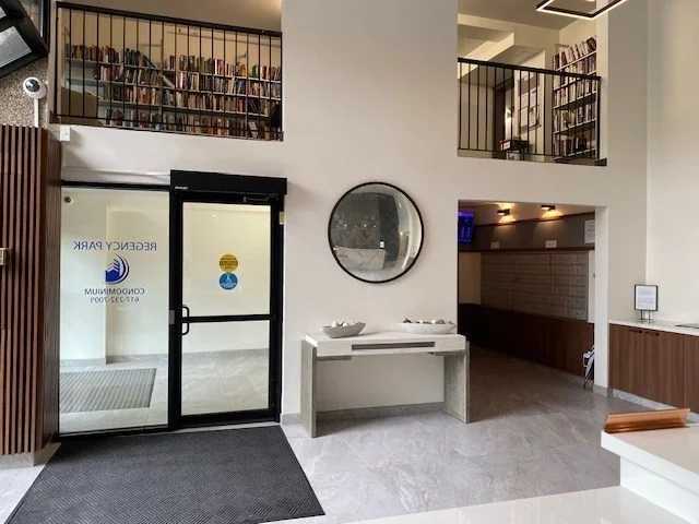 1731 Beacon St, Brookline