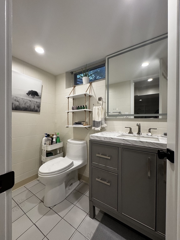 10 Winch Way, Natick