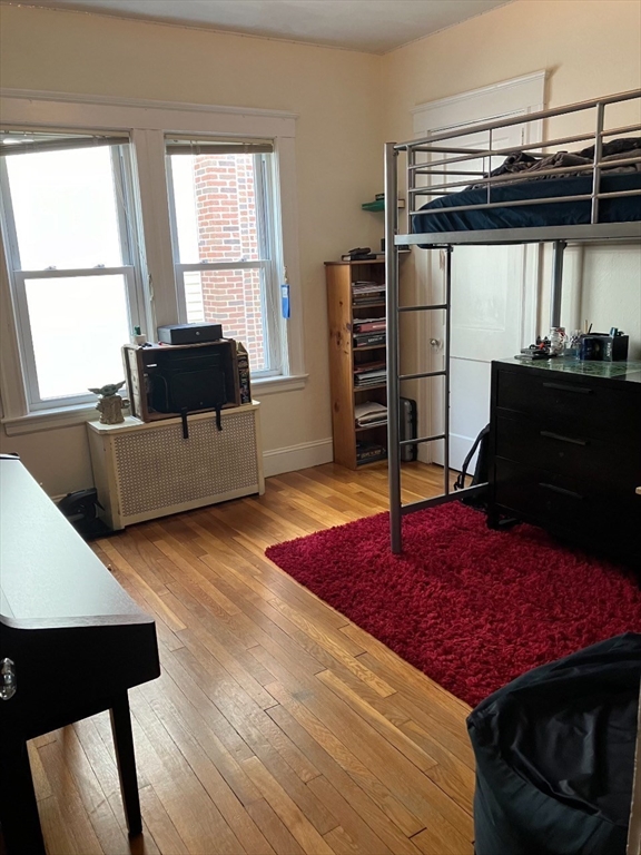 74 Stearns Rd, Longwood