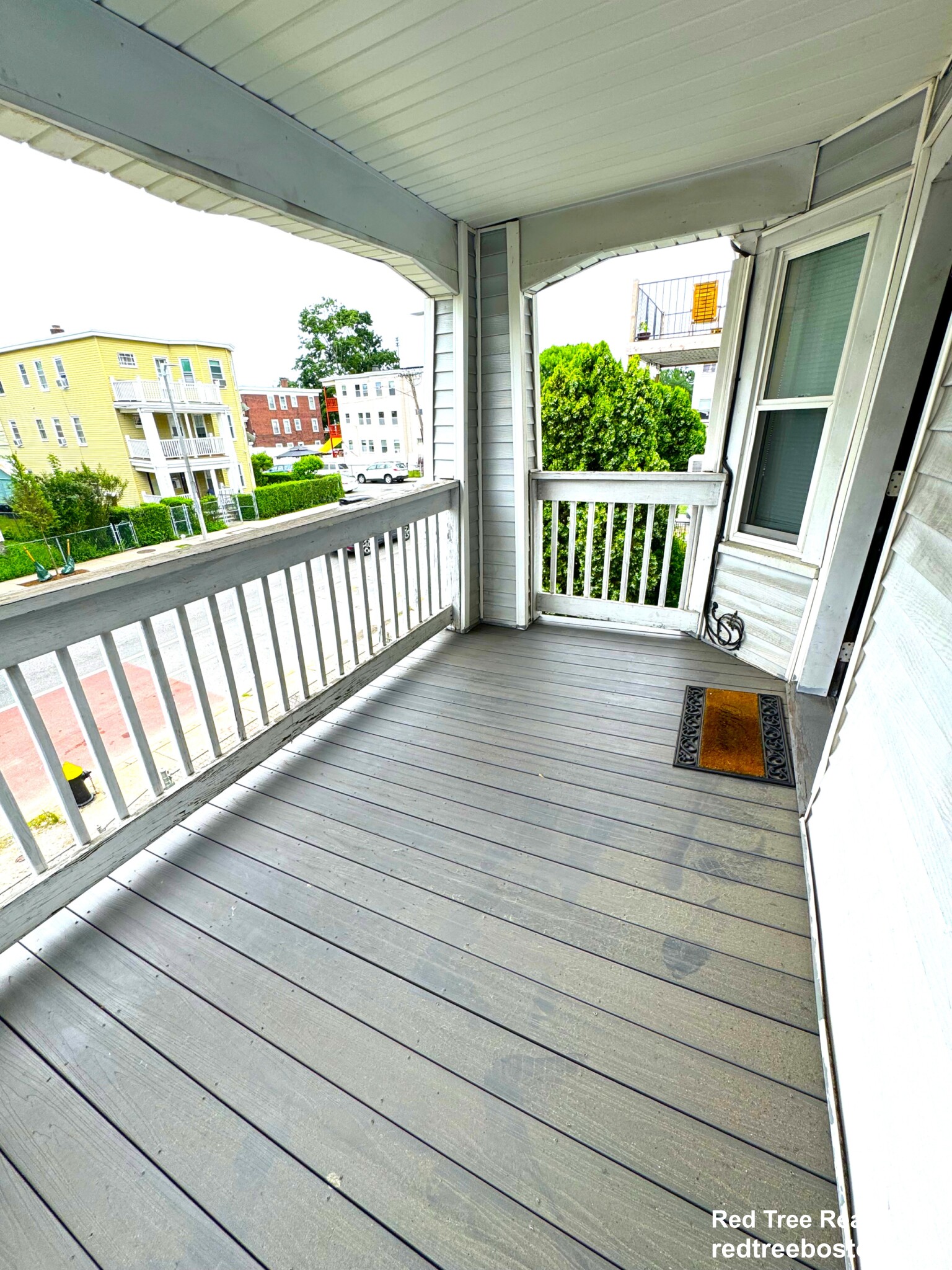 4057 Washington St, Roslindale