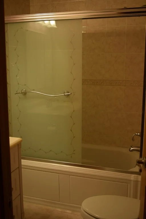 11 Hilltop Ln, Easton