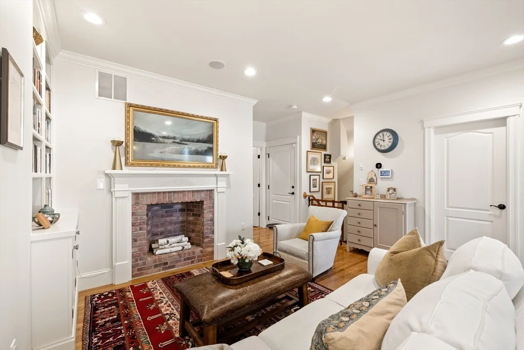 23 Trenton St, Charlestown