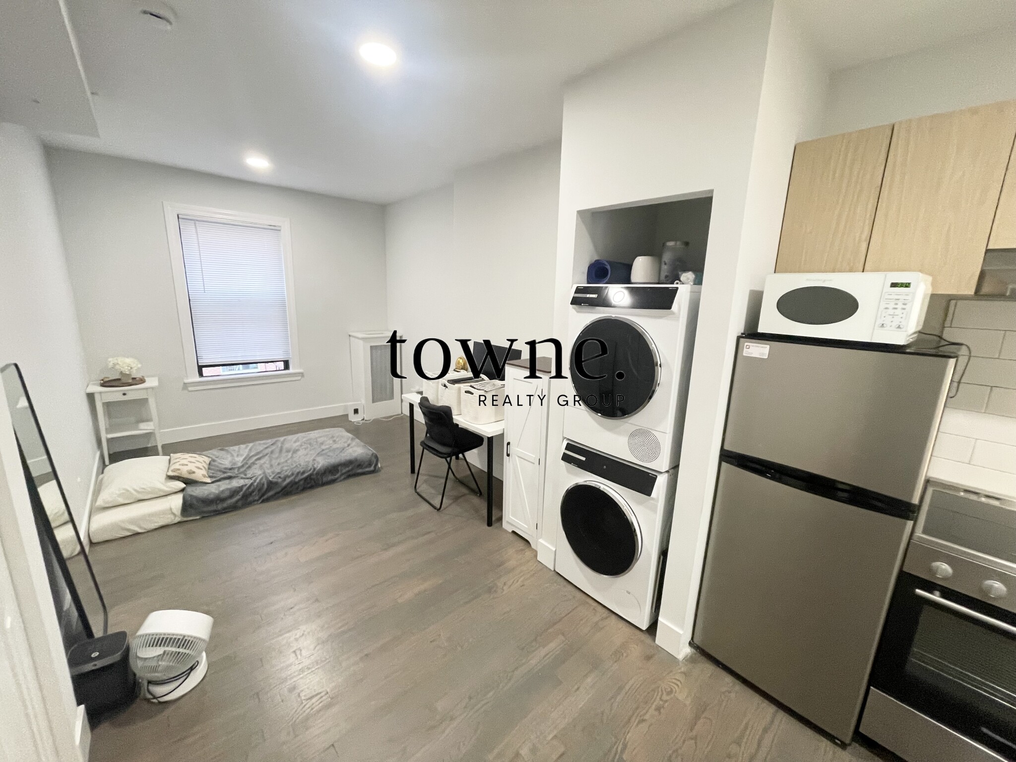 270 Newbury St, Back Bay