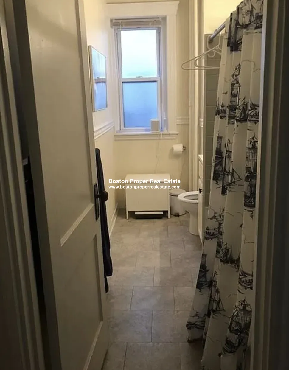 360 Riverway, Mission Hill