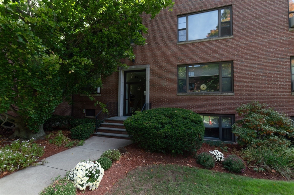 45 Harvard Ave, Harvard Avenue