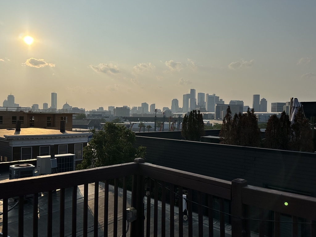 12 I St, South Boston