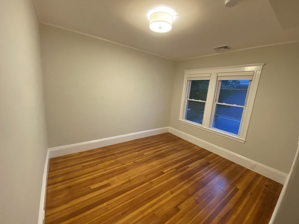 26 Playstead Rd, Newton Corner