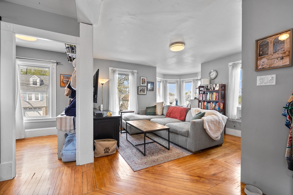 18 Horace St, Malden