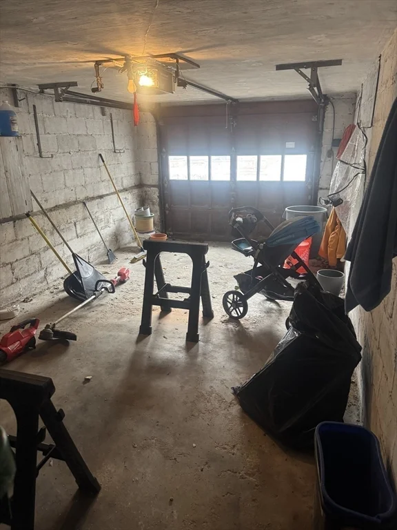 29 Brewster St, Medford