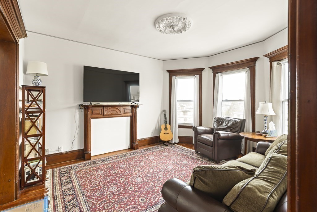 55 Main St, Somerville