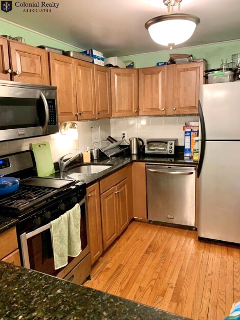 38 Juniper St, Brookline Village