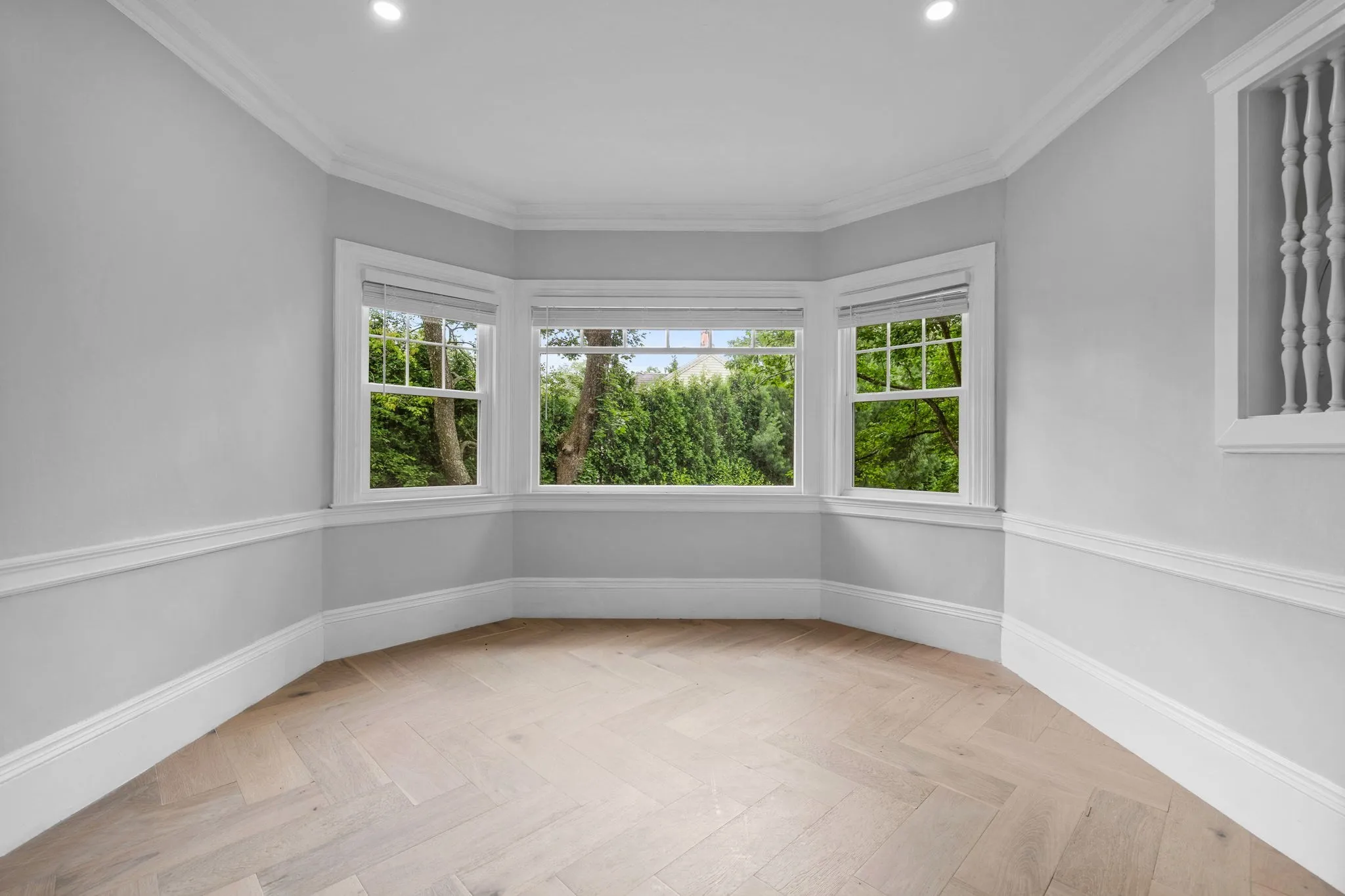 476 Heath St, Chestnut Hill