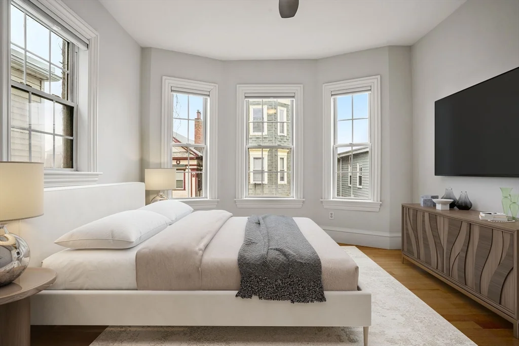 703 East 4th St, South Boston