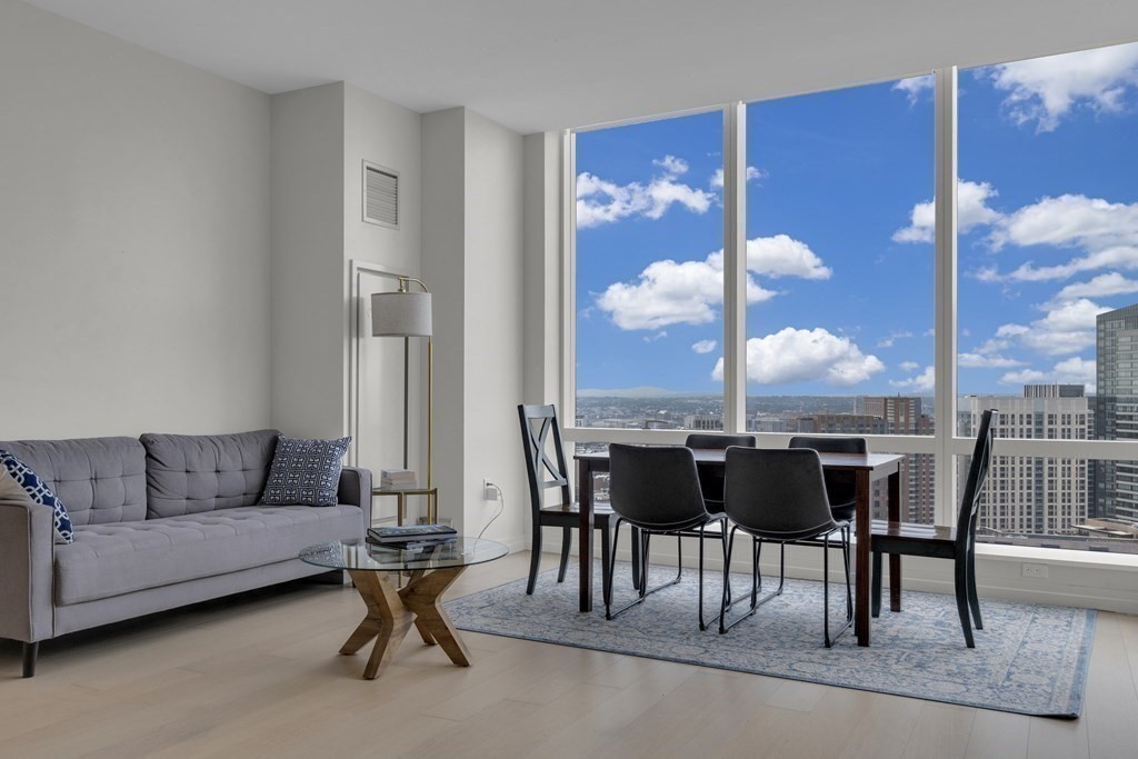 1 Franklin St, Midtown