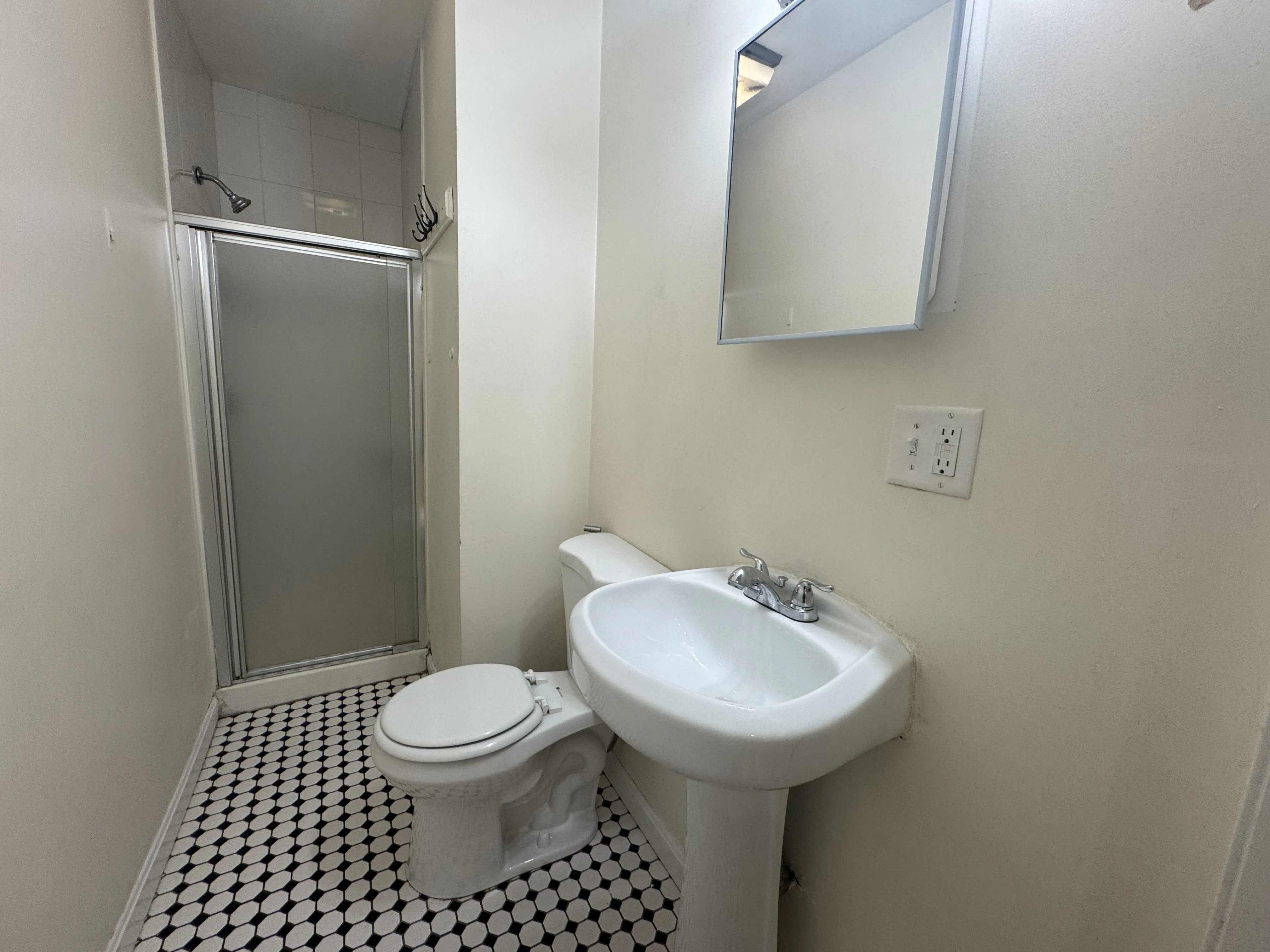 41 Orkney Rd, Brighton