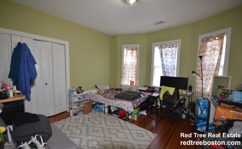 191 Boylston St, Jamaica Plain