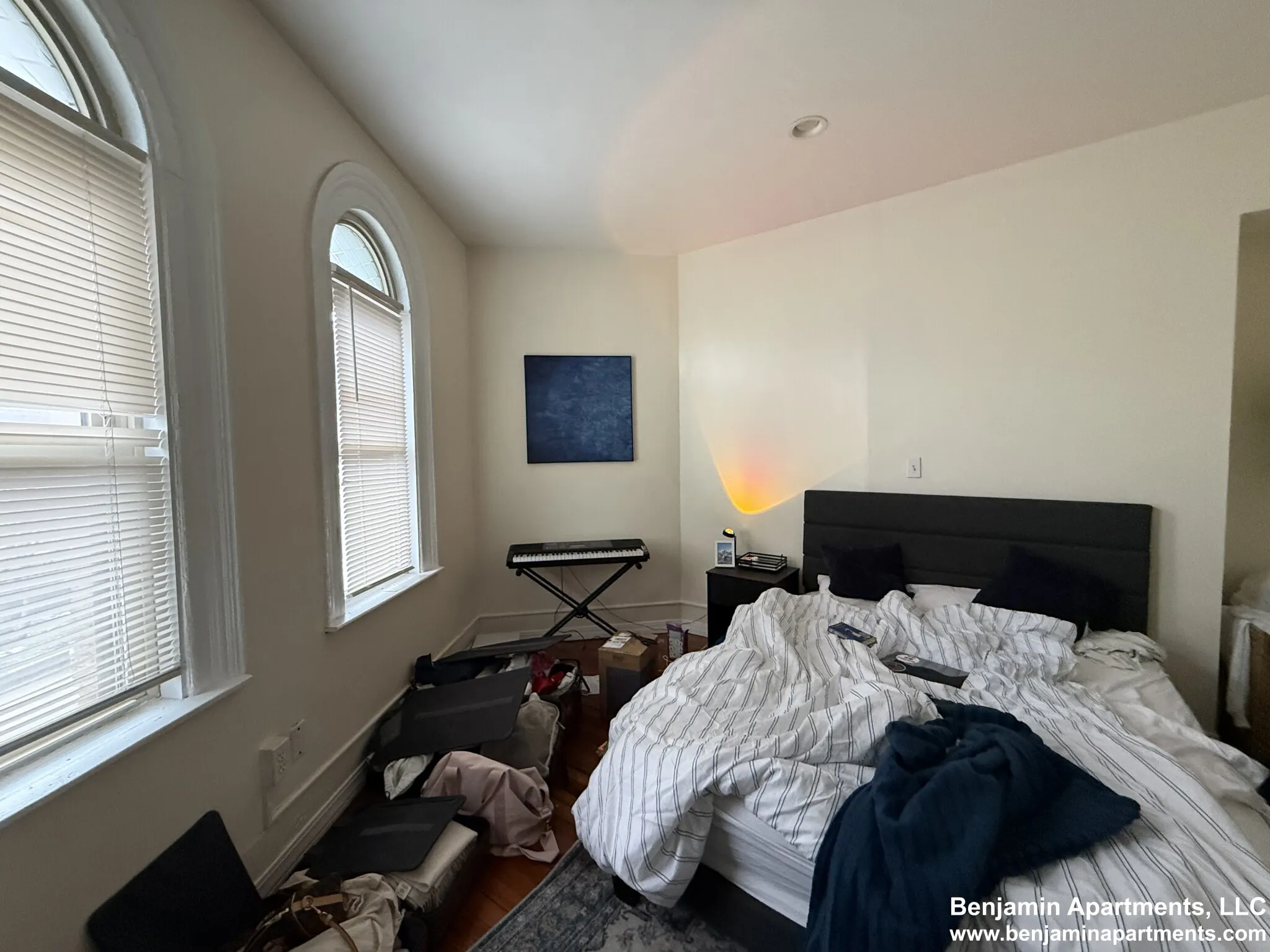 879 Beacon St, Fenway