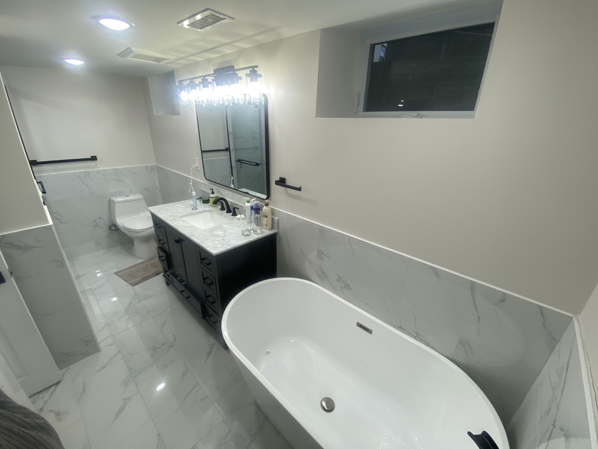 11 Aberdeen Rd, Powder House Square