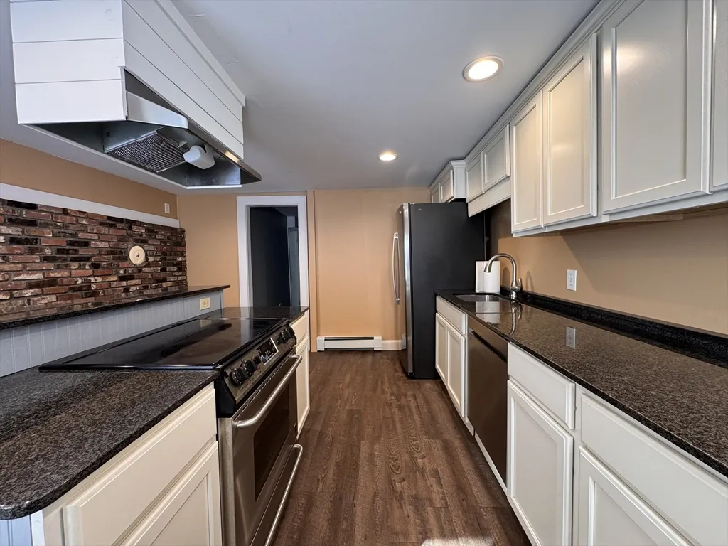 258 Walnut St, Bridgewater