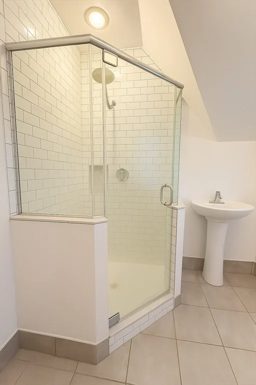 21 Highland St ,, Mission Hill