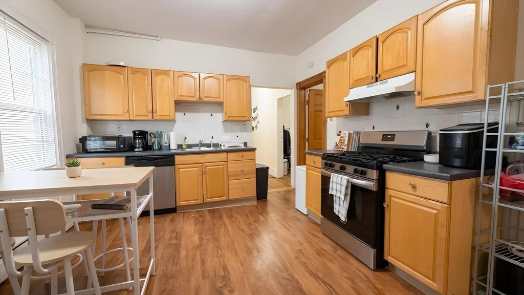 26 Darling, Mission Hill