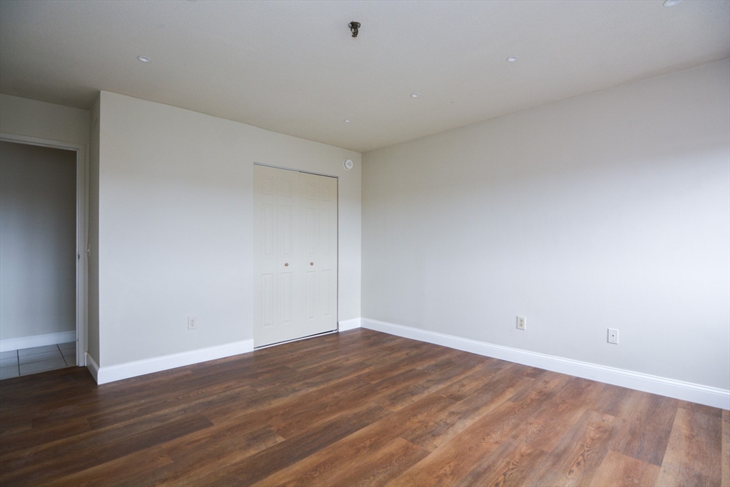 95 Audubon Rd, Wakefield